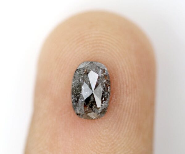 1.06 Ct Natural Salt and Pepper Oval shape Diamond - Image 6