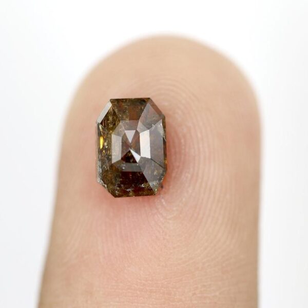 1.62 Ct Natural Salt and Pepper Emerald shape Diamond - Image 5