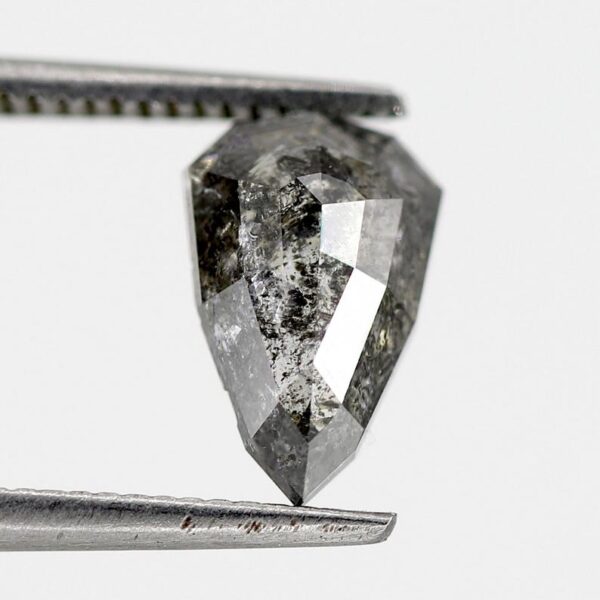 1.48 Ct Geometric Cut Salt and Pepper Diamond - Image 2