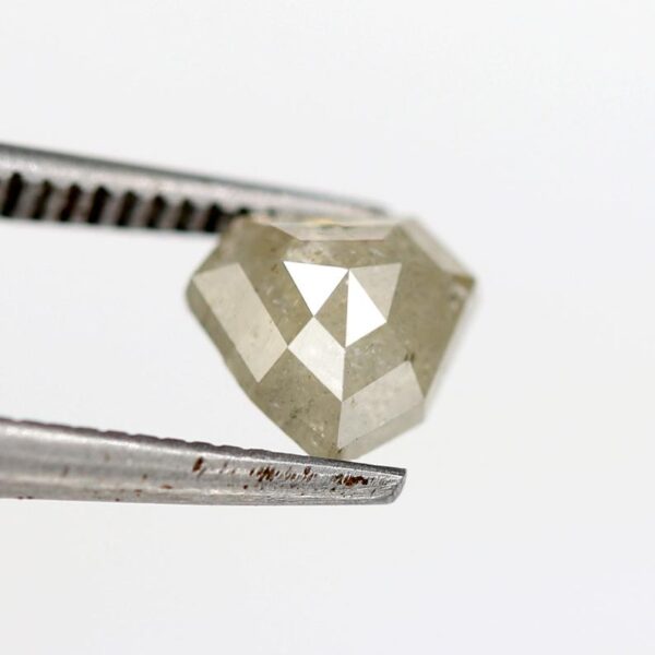 0.92 Ct Natural Salt and Pepper Shield shape Diamond - Image 3