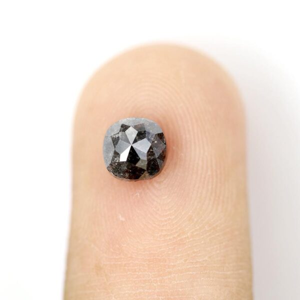 1.01 Ct Natural Salt and Pepper Square Shape Diamond - Image 5