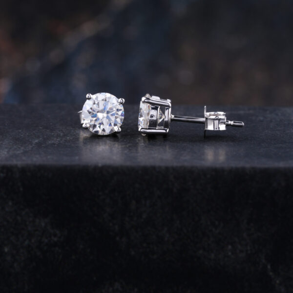 6.5MM Round Cut Moissanite Dainty Gold Wedding Earring - Image 4