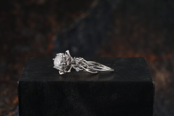 1 Carat Twig Round Moissanite Engagement Ring Set - Image 5