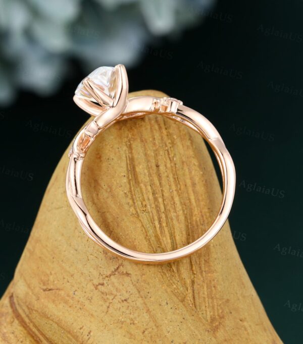 Pear Cut Moissanite Twig Engagement Ring in solid Gold - Image 5