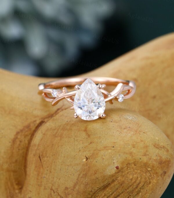 Pear Cut Moissanite Twig Engagement Ring in solid Gold